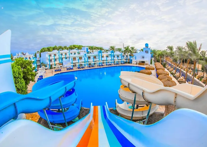 Lilly Land Chalets فندق *